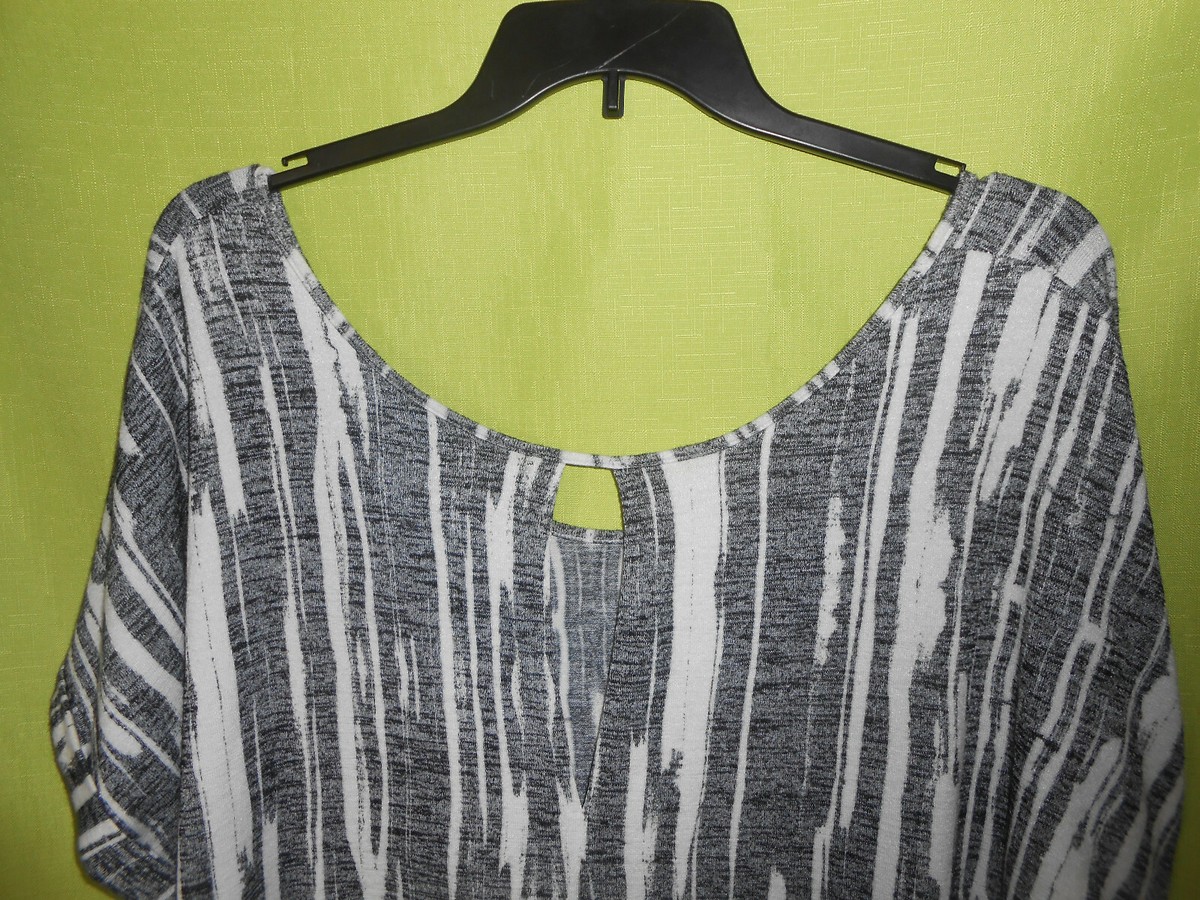 Chemisier Femme Ava & Viv Taille 4X - Dos Long Avec Trou De Serrure - Noir, Gris, Crème - Manches Courtes - Occasion Excellent état