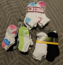 Girls 26 pair Socks No Show Low Cut sz 10.5-4 Hanes Fruit of the Loom  AW -2793