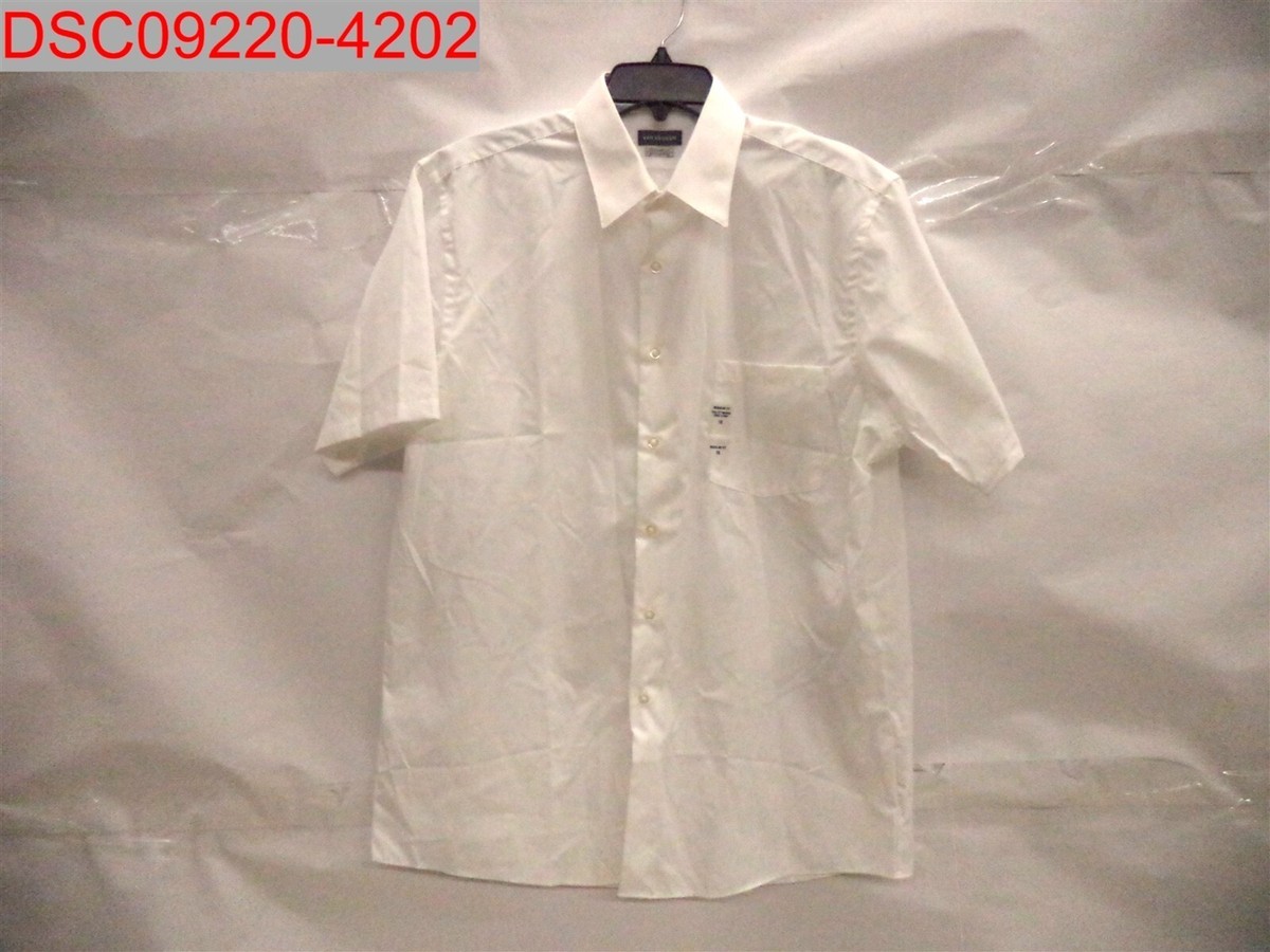 van heusen white short sleeve dress shirt Van Heusen Men White Short-Sleeve WrinkleFree Poplin Dress Shirt 16  031007699386