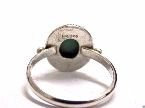 925 Green Chrysoprase Bali Ring Size 7, W/Gift Box! - Picture 3 of 3