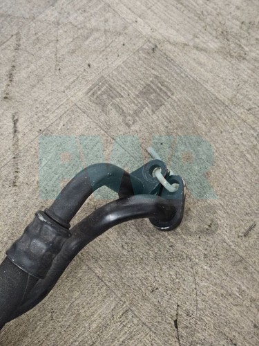 BMW M5 E60 E61 Oil Cooler Pipes Metal 2282911 2282912 - Picture 2 of 15