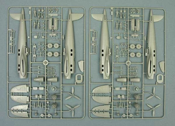 ✅ITALERI 1119 - Scala 1:72 HE-111 Zwilling - Immagine 2 di 4