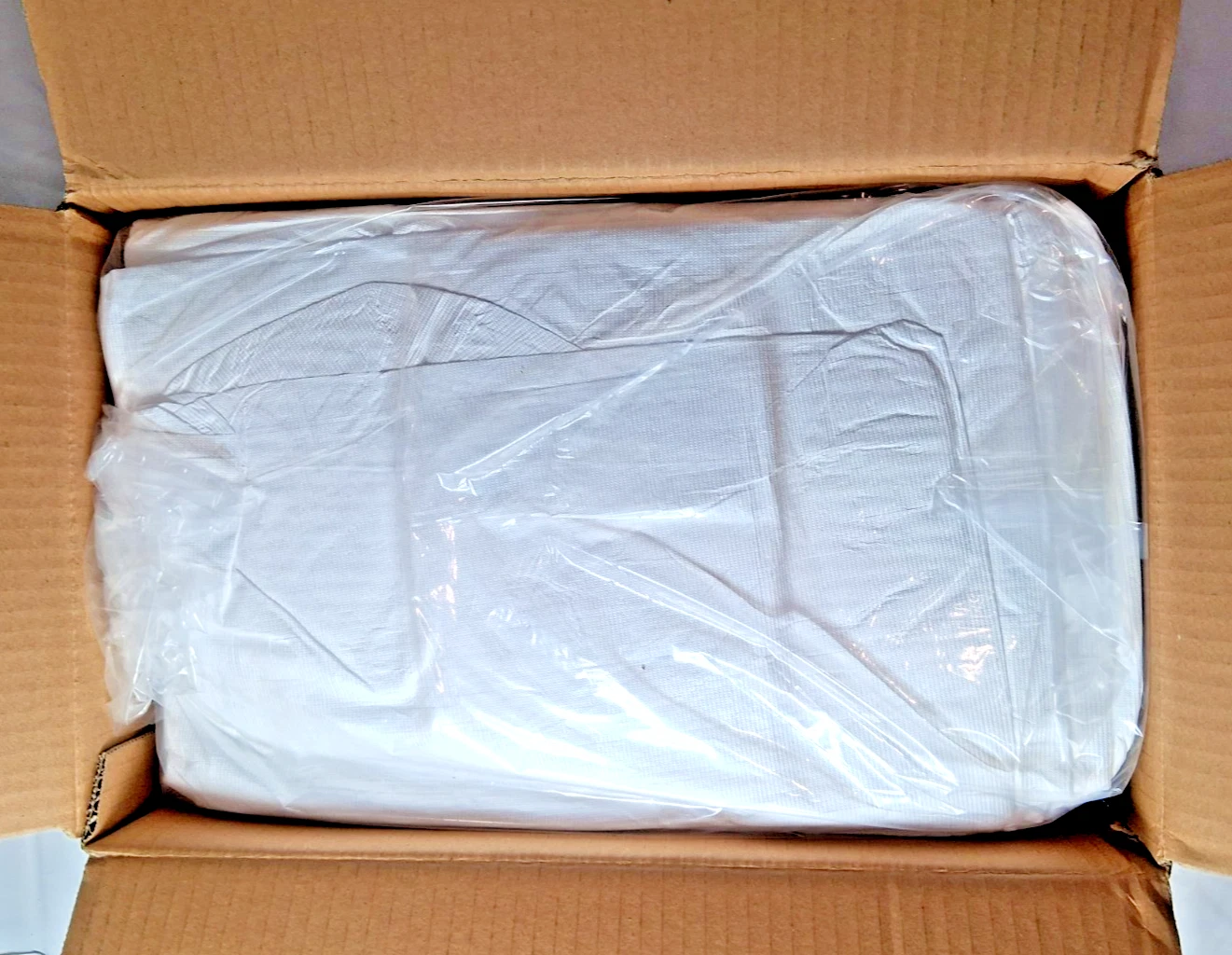 Dupont Tyvek Lab Coats Size Large White QTY30 TY210SWHLG003000 - product detail image 3