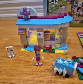 Lego friends pet clinic 41085
