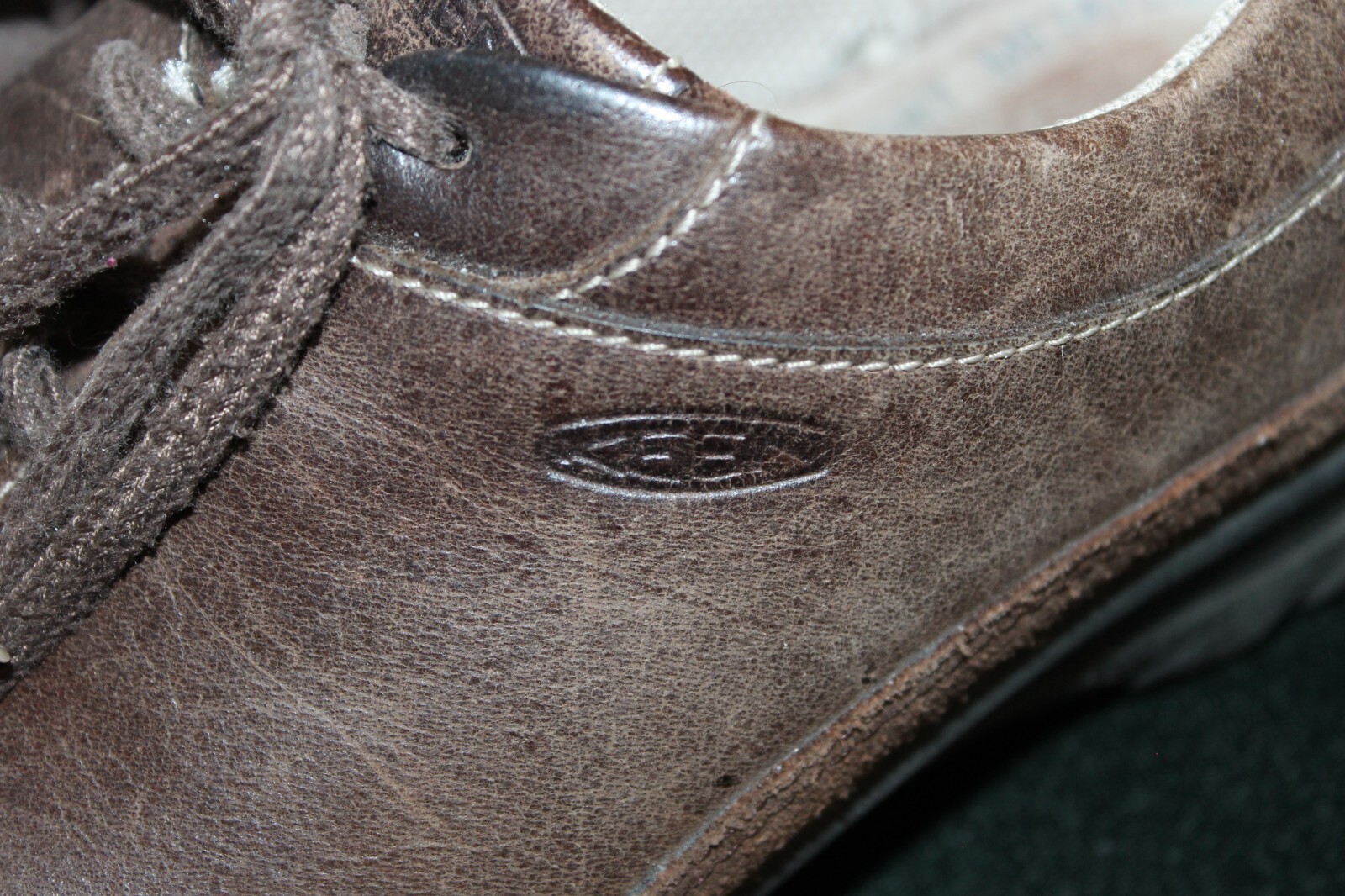 Scarpe Keen da donna marroni taglia 10 5 pelle scamosciata stringate scarpe da trekking comfort