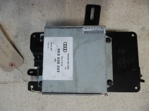 3495 C5 01-04 AUDI A4 B6 STEREO VERSTÄRKER MODUL MIT HALTERUNG 8E5035223