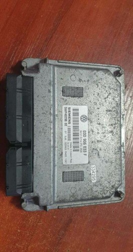 VW Volkswagen Polo Benzin Motorsteuergerät Steuergerät ECU 03D906033F