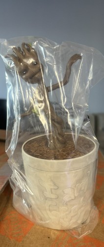 Disney Parks Dancing I Am Groot Drink Sipper Cup - Guardiani della Galassia