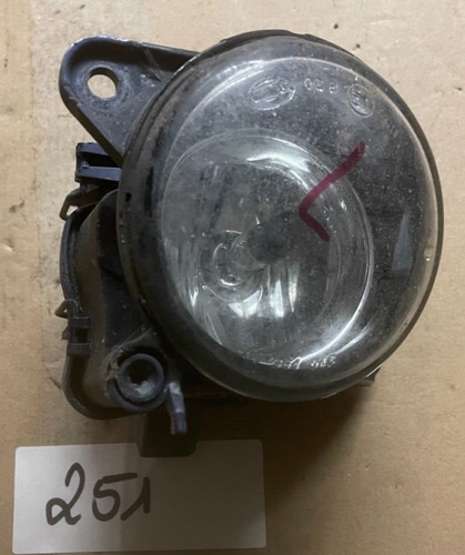 VW Polo III 6N2 1999 - 2001 Nebelscheinwerfer Zusatzscheinwerfer links Fahrers.