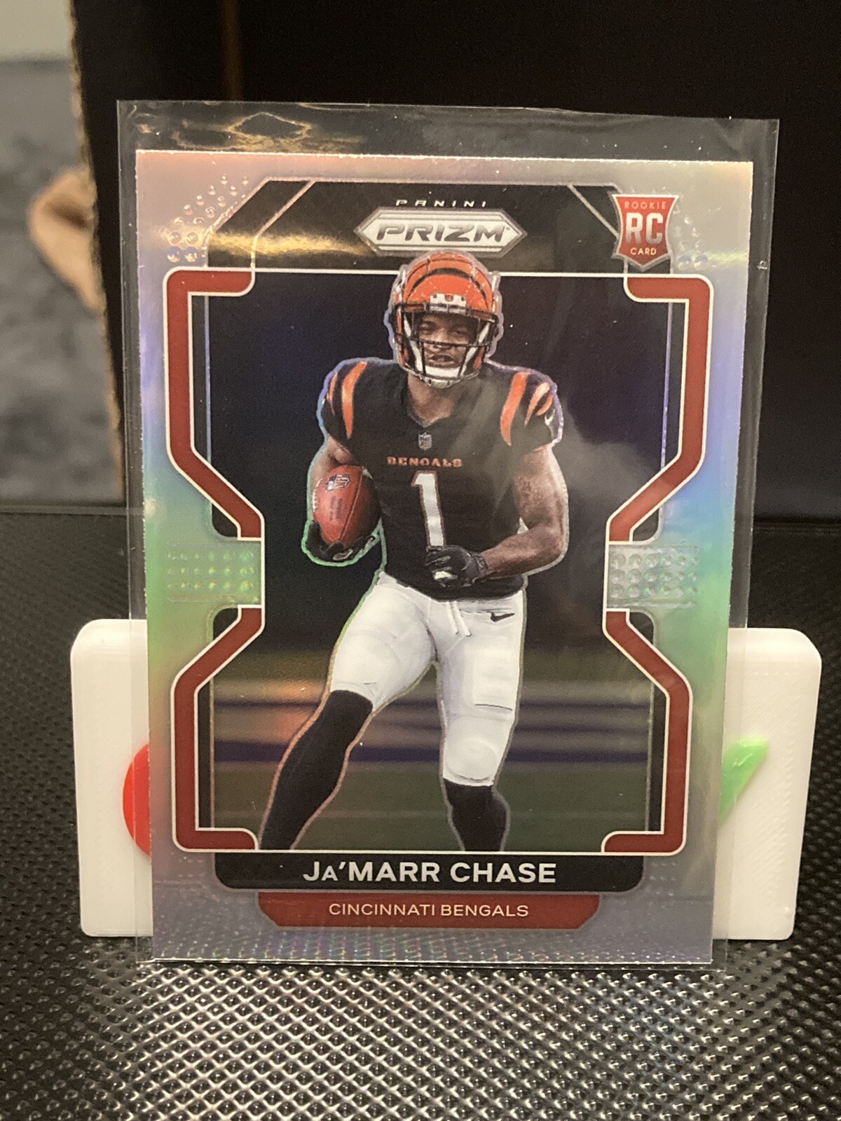 2021 Panini Prizm - Rookie Variation Silver Prizm #V-337 Ja'Marr Chase (RC)