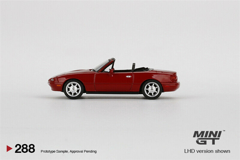ミニカー MINI GT Mazda Miata & Euro Roadster Mini GT 1:64 Mazda Miata MX-5 (NA) Classic Red LHD Car in