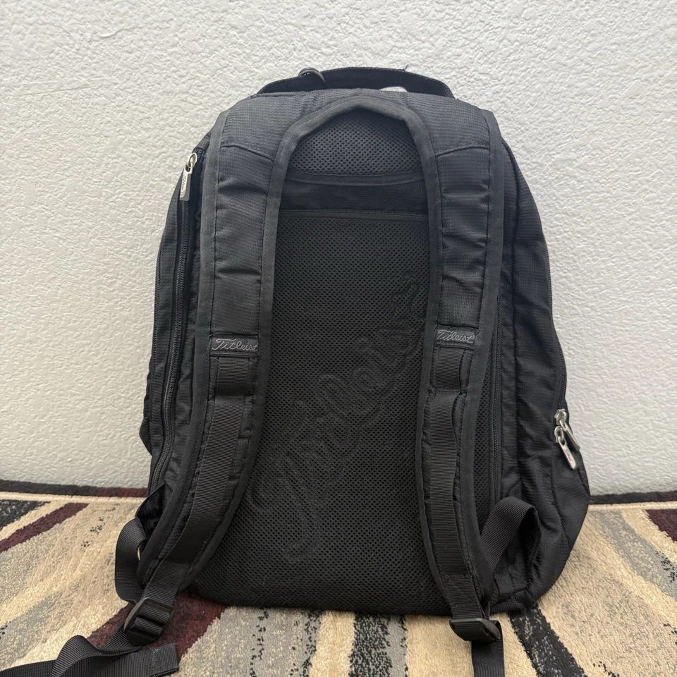 Mochila Titleist Negra Golf Viaje Personal Acolchada Laptop Tableta Almacenamiento Foto 2 de 4