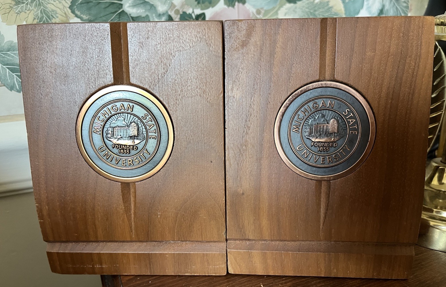 Picture 4 of 8
