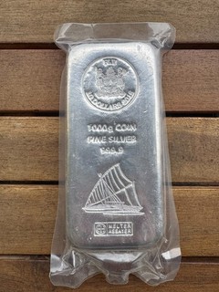 Silberbarren 1 kg 1000g neu in einer Verpackung / Folie