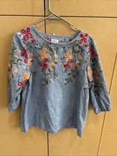 Kindred Boho Embroidered Top Womens L Blue Washed Denim Floral 3/4 Sleeve