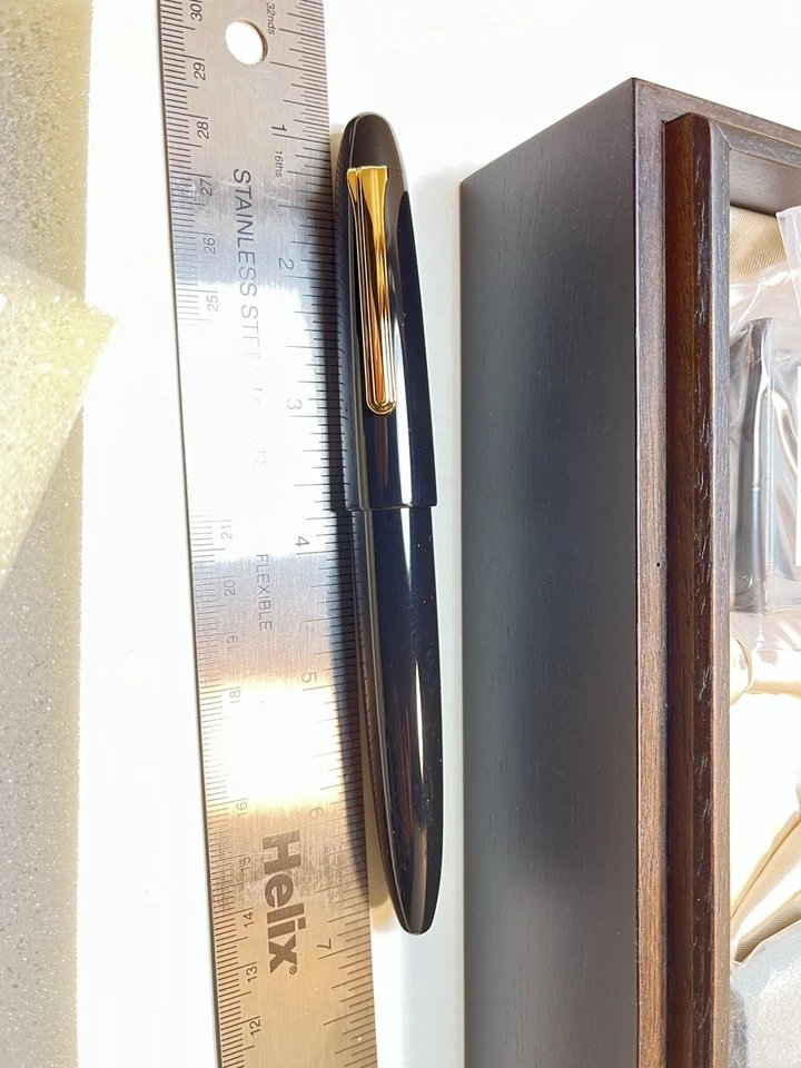 Sailor KOP Negro Ebonita Oro Borde 21k Ancho Plumín Nuevo En Caja ¡Nunca Entintado! Foto 4 de 4