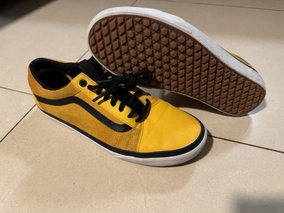 Size 11.5 - VANS The North Face x Old Skool MTE DX Yellow