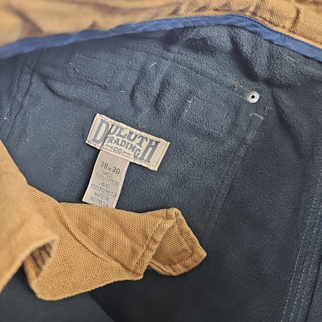 Duluth Trading Company Gray Fleece Lined Straight Leg Cargo Pants Size 38 x 30