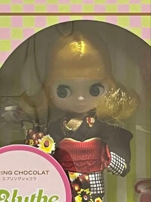 Petit Blythe Frühlingsschokolade
