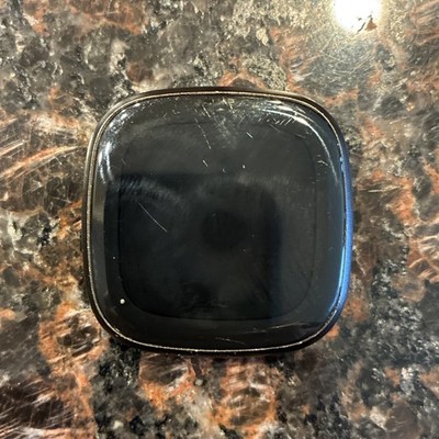 Fitbit Versa 4 Smartwatch *Untested