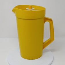 Vintage Tupperware Harvest Yellow 2 Quart Pit...