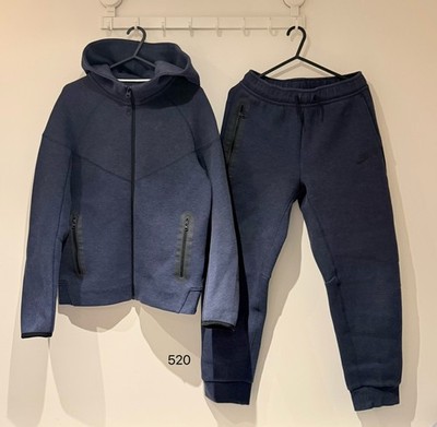 Nike Jungen Tech Trainingsanzug Alter 10-12 Größe L (147cm-158cm)