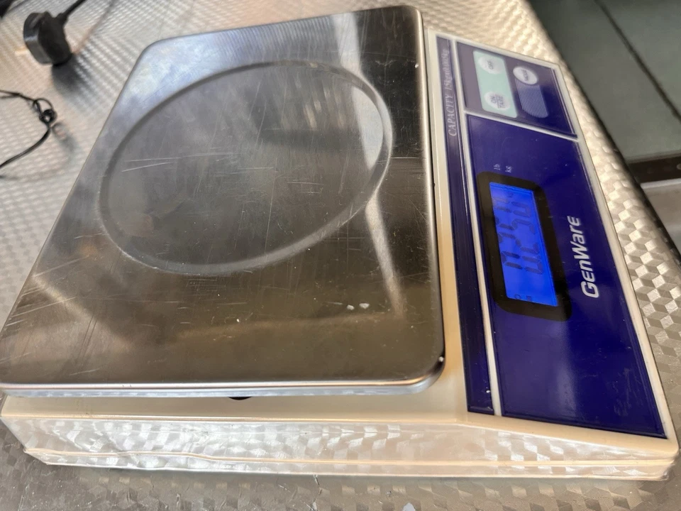 GenWare Scale 6kg X 0.005kg. Kitchen Scale, Cable Battery Included - image 3 of 4