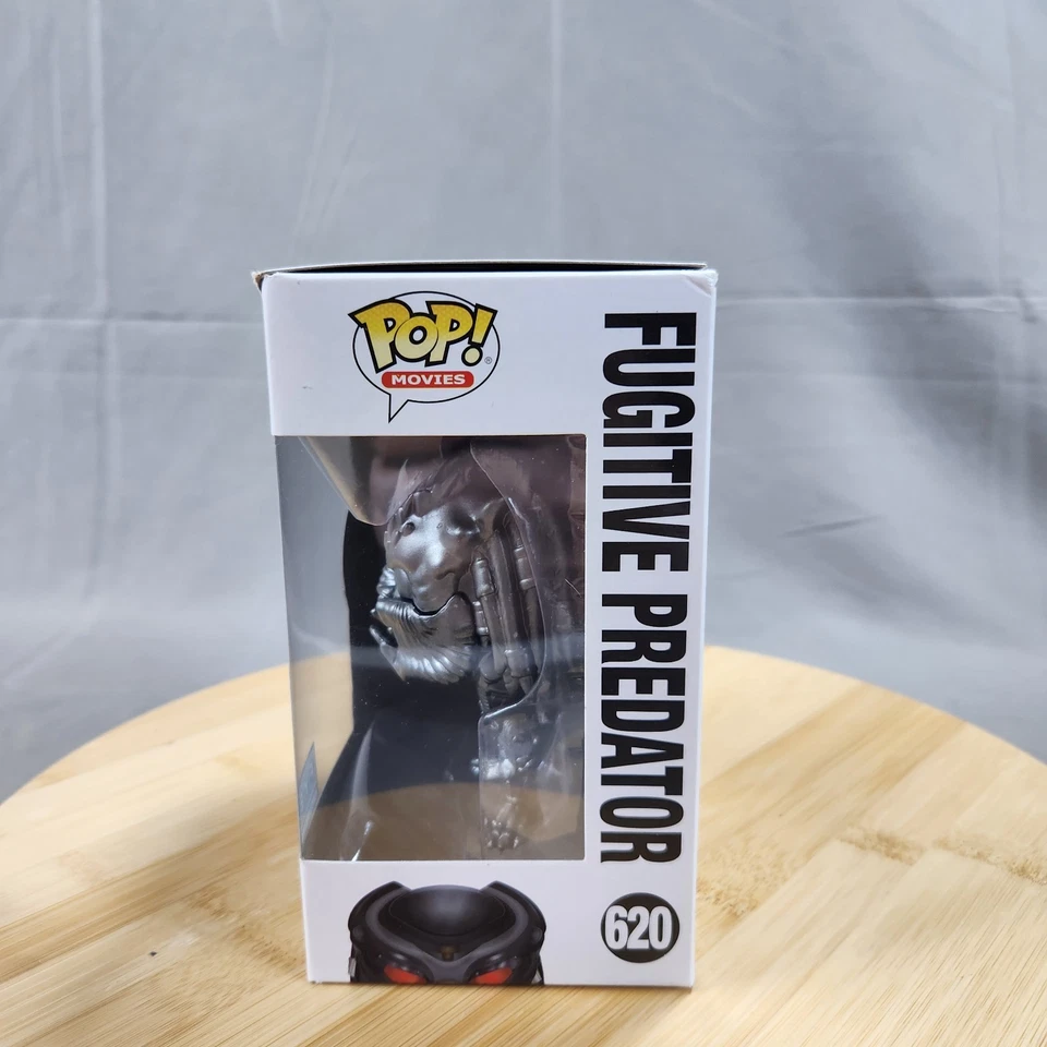  Funko Pop Fugitive Predator (Black Chrome) 620 The Predator - Image 2 of 4