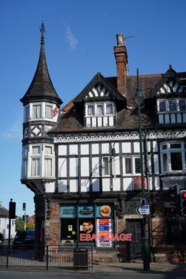 PHOTO  THE INN ON THE BAR BEVERLEY  BEVERLEY IS A MEDIEVAL CITY IN THE EAST RIDI