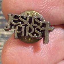 Jesus First Saying Lapel Pin Hat Jacket Vest EUC K481