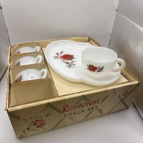 Vintage Federal Glass Rosecrest 8 Piece Snack Set in Original Box