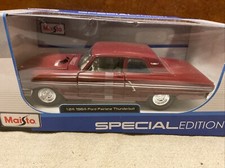 Maisto 1964 Ford Fairlane Thunderbolt Diecast Car Special Edition