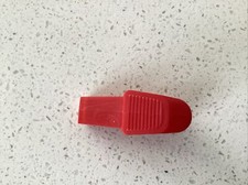 Tupperware Kadłubki truskawkowe Mini 2,25" Szczypce do pęsety Czerwone Gadżet kuchenny