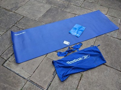 Reebok Yogamatte mit Gurt Tragegriff & Tasche für Fitnessstudio
