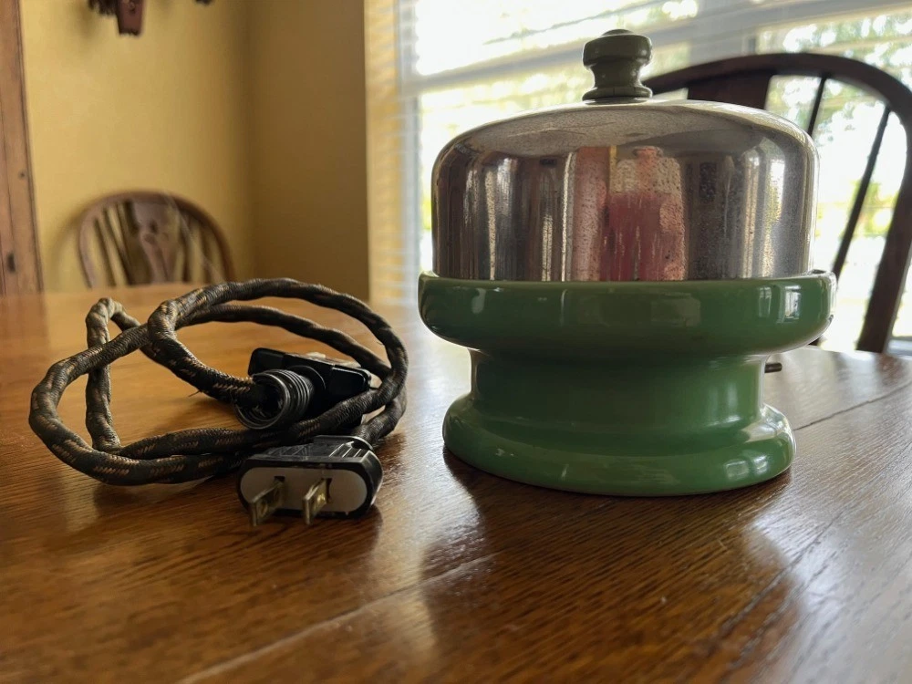 Antique 1918 "THE EGGSTER" Electric Porcelain Jadeite Green Egg Cooker
Opens in a new window or tab