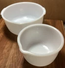 Vintage - Glasbake - Sunbeam Mixmaster Bowl Set - 19CJ 20CJ - White Milk Glass