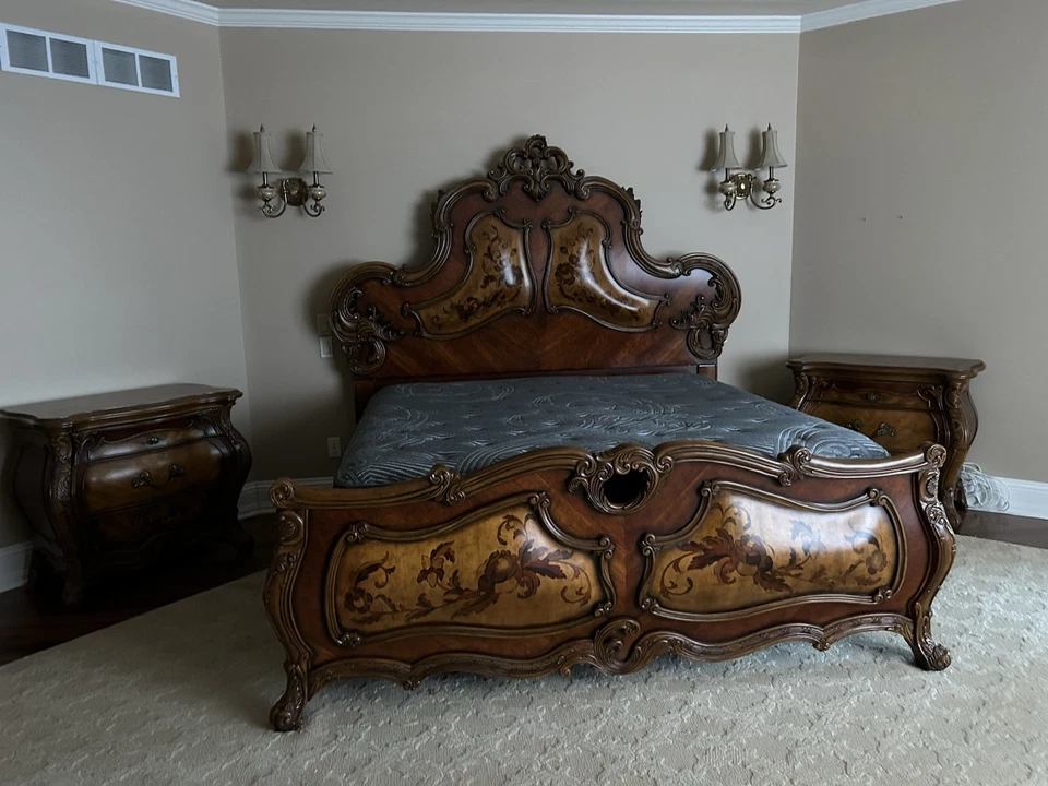 AICO KING SIZE BED AND TWO NIGHT STANDS - Image 4 of 4