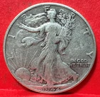 1942  WALKING LIBERTY HALF-DOLLAR (50¢) SILVER COIN / 90% SILVER  (005)
