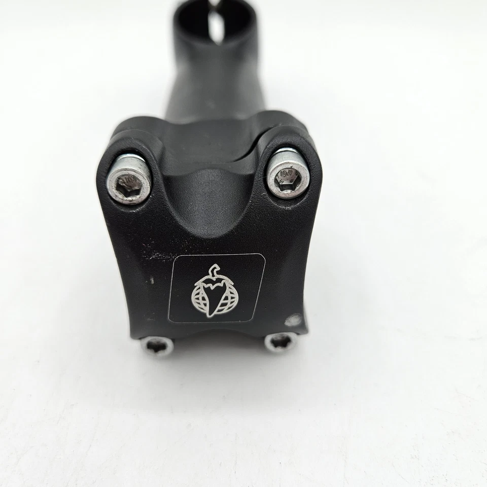 Vástago sin rosca de salsa +/-25°, 120 mm de extensión, abrazadera de 31,8 mm, negro, dirección de 1-1/8" Foto 4 de 4