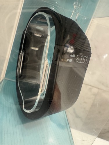 Ist-Zustand/Teile-Reparaturen: Fitbit Charge kabelloses Aktivitätsarmband schwarz LARGE - Bild 10 von 11