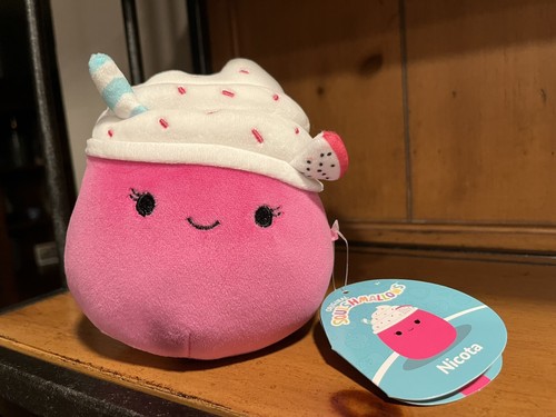 Squishmallow Nicota the Dragonfruit Smoothie - Bild 2 von 12