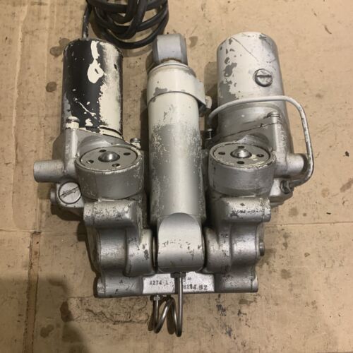 Johnson Evinrude OMC 75 90 115 150 175 200 HP Power Tilt Trim 0390002 0391037 - Picture 3 of 6