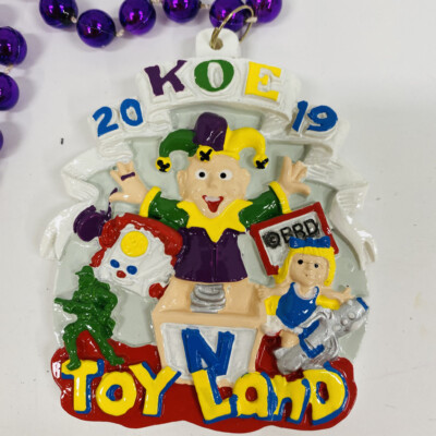 Mardi Gras Bead Necklace KOE 2019 Toy Land Medallion New Orleans 21''