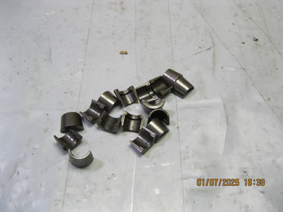16 Engine Valve Spring Retainer Keepers Sealed Power VK-215 (16 pack) Foto 2 de 4