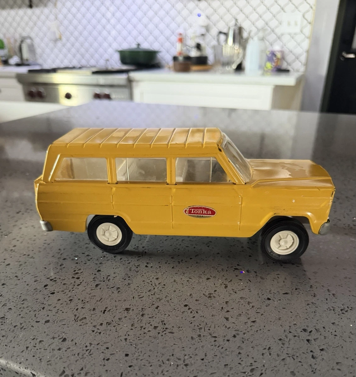 25+ Tonka Jeep Yellow Vintage Manufacture Diecast Cars, Trucks