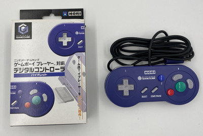 Boxed Hori Nintendo GameCube Controller GameBoy Advance Player GBA US Seller