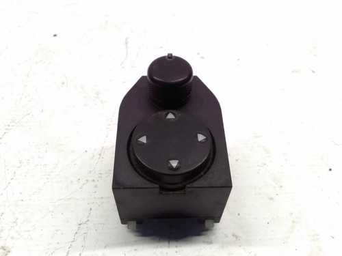 AUDI A8 D2 4D2, 4D8 Spiegeleinstellschalter 8D0959565 3.70 Petrol 27632763