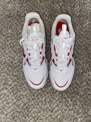 Nike Air Max Plus Men's Low Top Athletic Sneakers White/Red Breathable Lace-Up