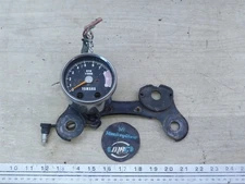 1969 Yamaha R3 Grand Prix 350 Y11718) tachometer tach gauge with bracket works 
