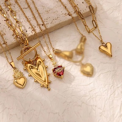 Punk Gold Color Heart Pendant Necklace for Women Stainless Steel OT Buckle Beade